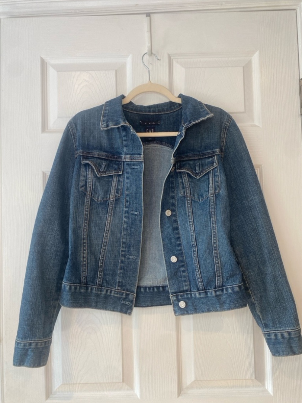 GAP Women's Small Blue Denim Jacket | Vintage 2003 Denim